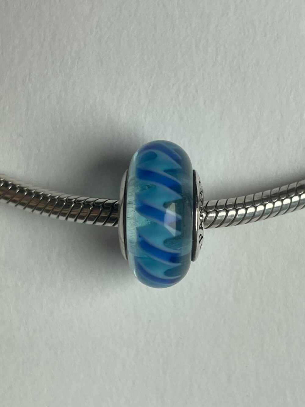 Pandora: silver 7” bracelet with seven charms - Picture 8 of 10